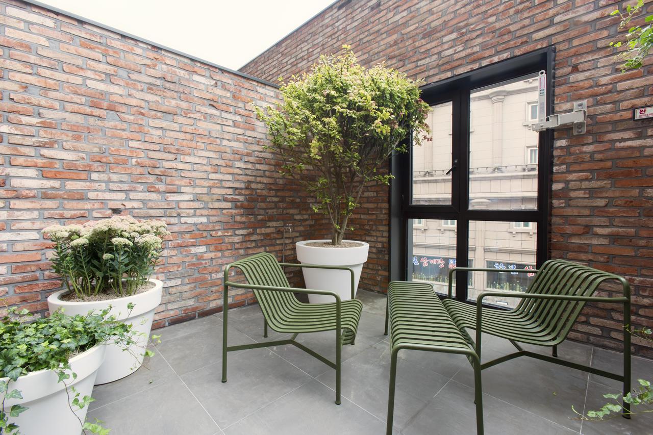 Gwangmyeong Js Boutique Hotel Экстерьер фото