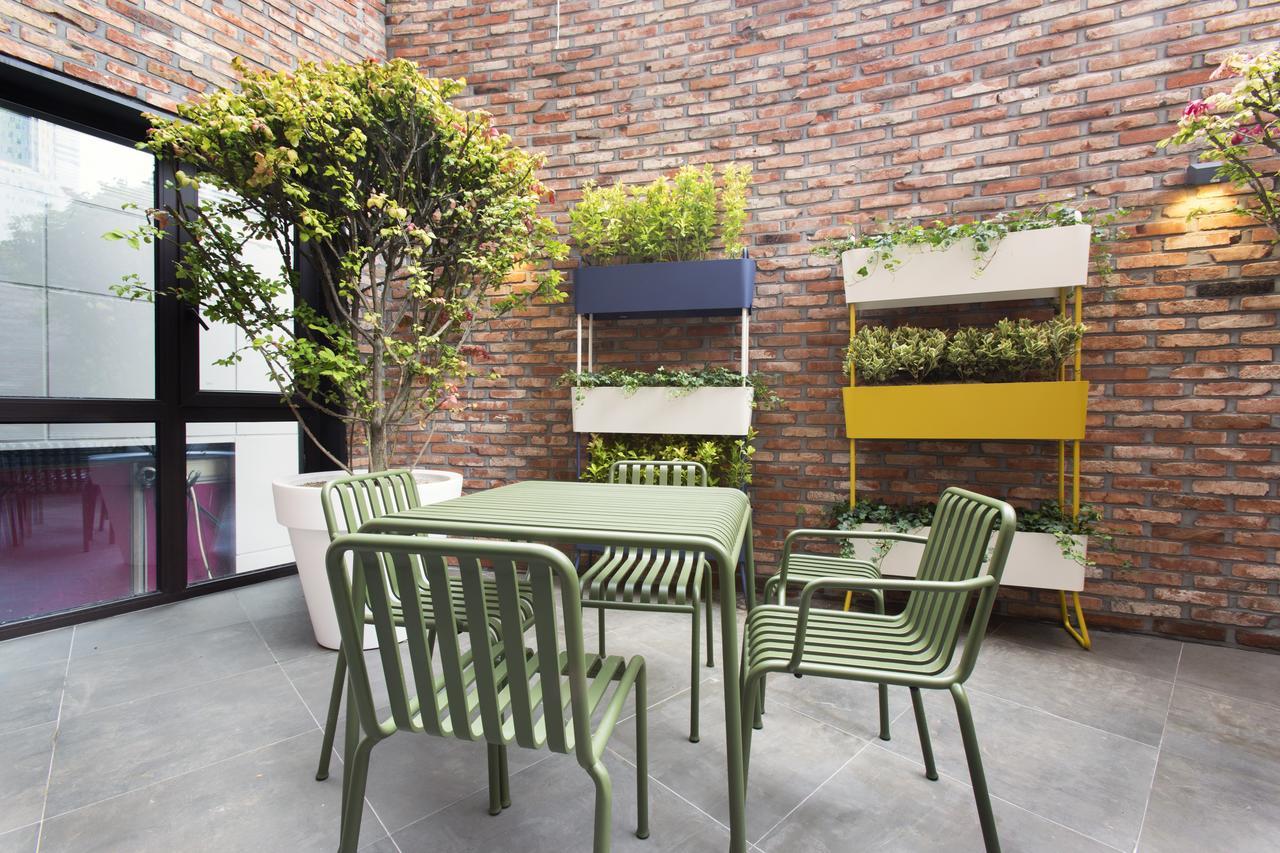 Gwangmyeong Js Boutique Hotel Экстерьер фото
